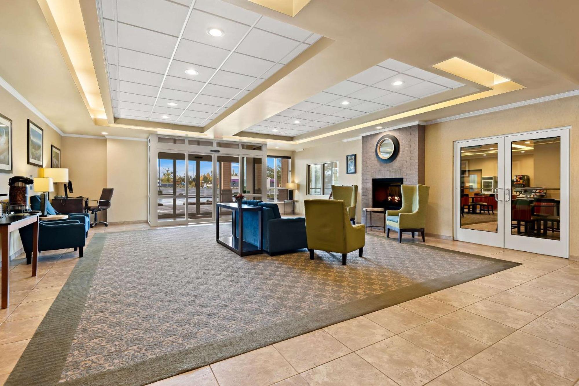 Comfort Inn & Suites Creswell Eksteriør billede