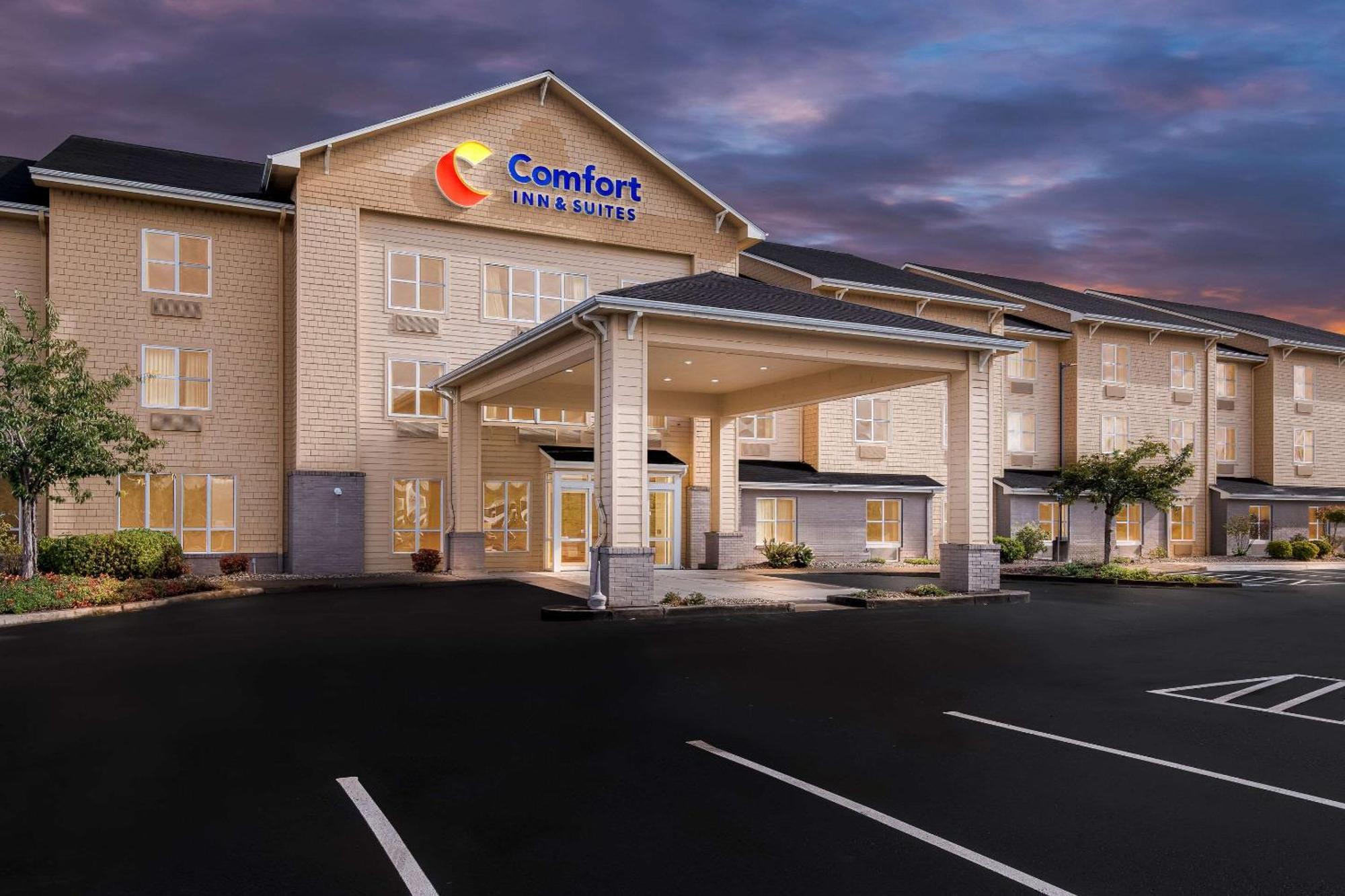 Comfort Inn & Suites Creswell Eksteriør billede